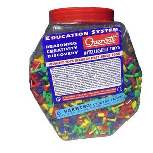 QUERCETTI Pegs Flat Mosaic Geometric Squares Triangles Assorted Colors STEM